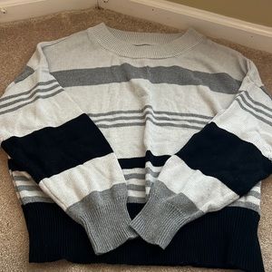 5/$25 lucky brand knit sweater